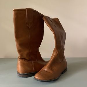 Peek Girls’ tan leather riding boots